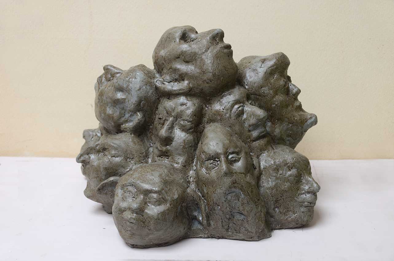 Escultura en bronce- Rocas- de Manuel Domínguez